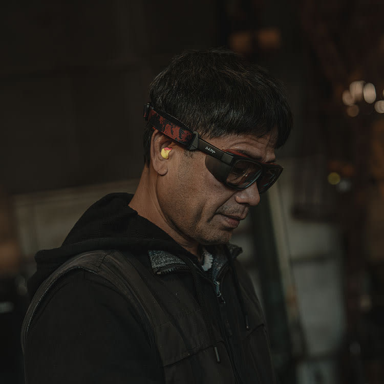 SafeStyle Converts Graphite Red Frame Clear Lens