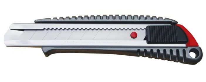 NT Snap-Off Cutter with Auto Lock 18mm Blade