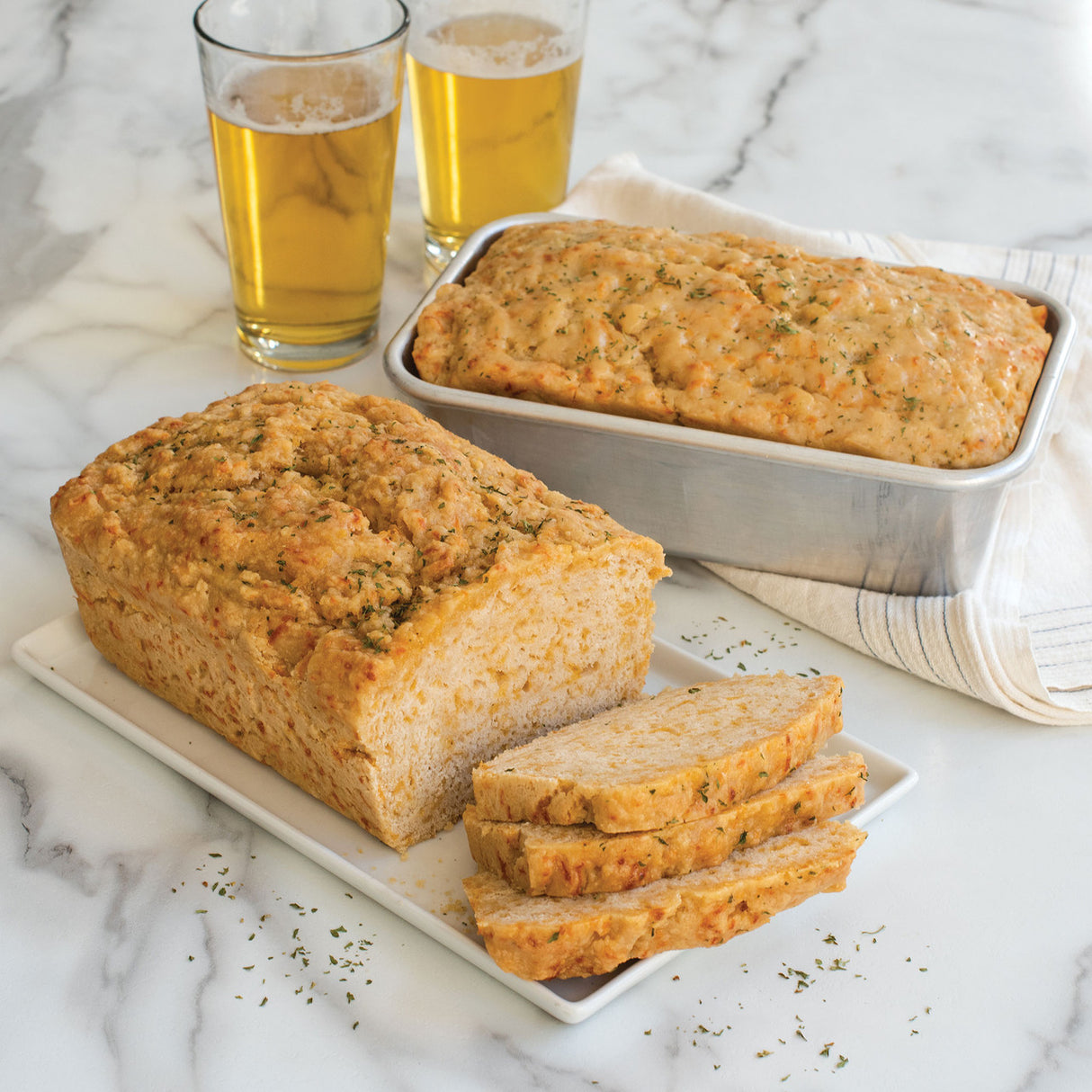 Nordic Ware - Loaf Pan 22.5 x 12 x 7cm