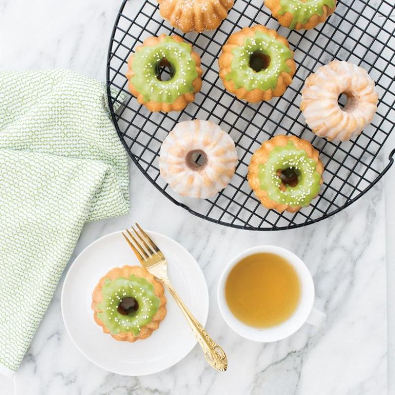 Nordic Ware Anniversary Bundtlette®
