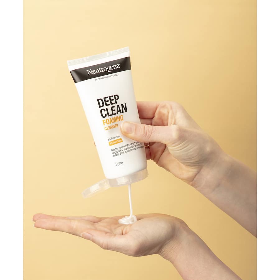 Neutrogena Deep Clean Foaming Cleanser  150g