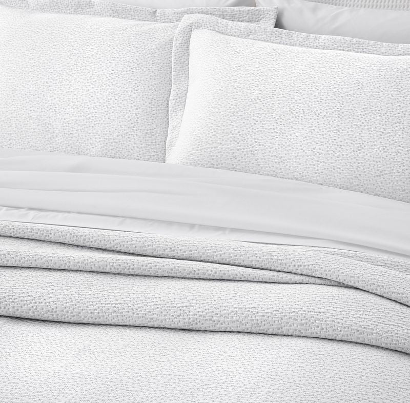 Bedspread Set - PORTO White (California King) - BAKSANA
