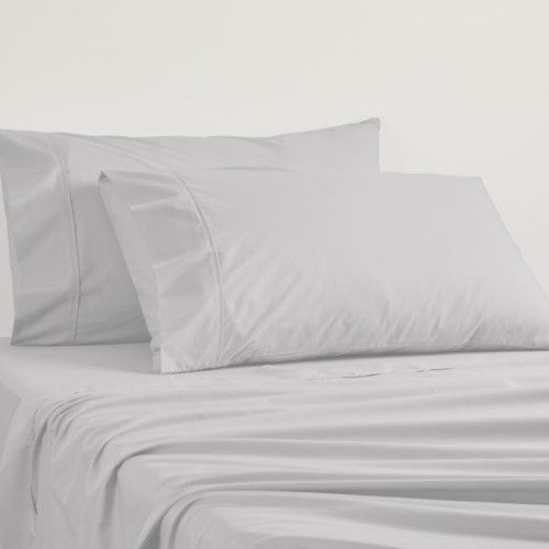 Super King fitted sheet in silver, 400TC Egyptian cotton sateen, luxurious and durable with deep wall design.