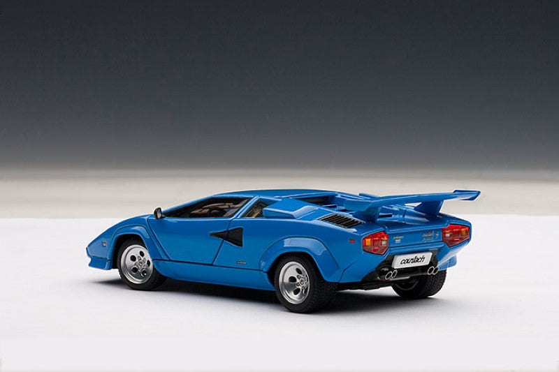 Diecast Car - 1/43 Countach 5000S Blue