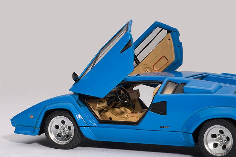 Diecast Car - 1/43 Countach 5000S Blue