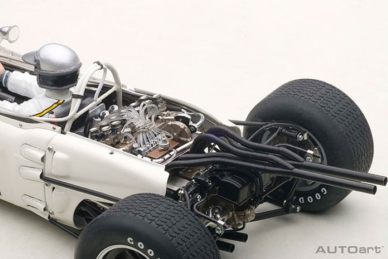 Diecast Car - 1/18 '65 Honda RA272 #11 Ginth