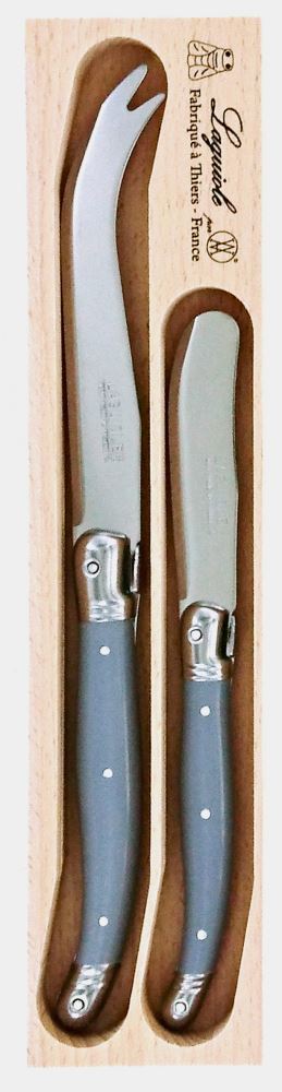 Verdier Ch Knife & Spreader Set in Mouse Grey, featuring stainless steel and resin handles, perfect for gourmet cheese serving.