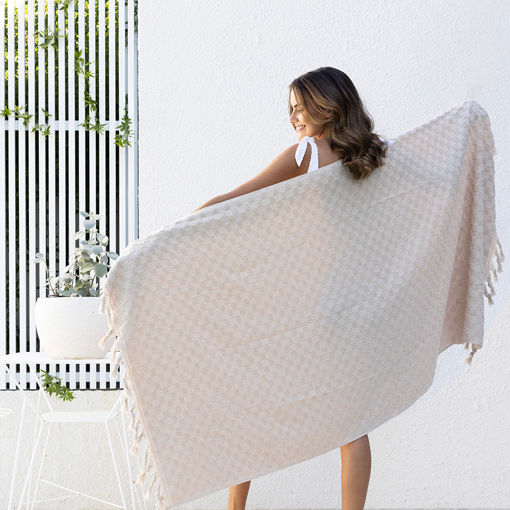 Paloma Beach Towel Pebble- Bambury