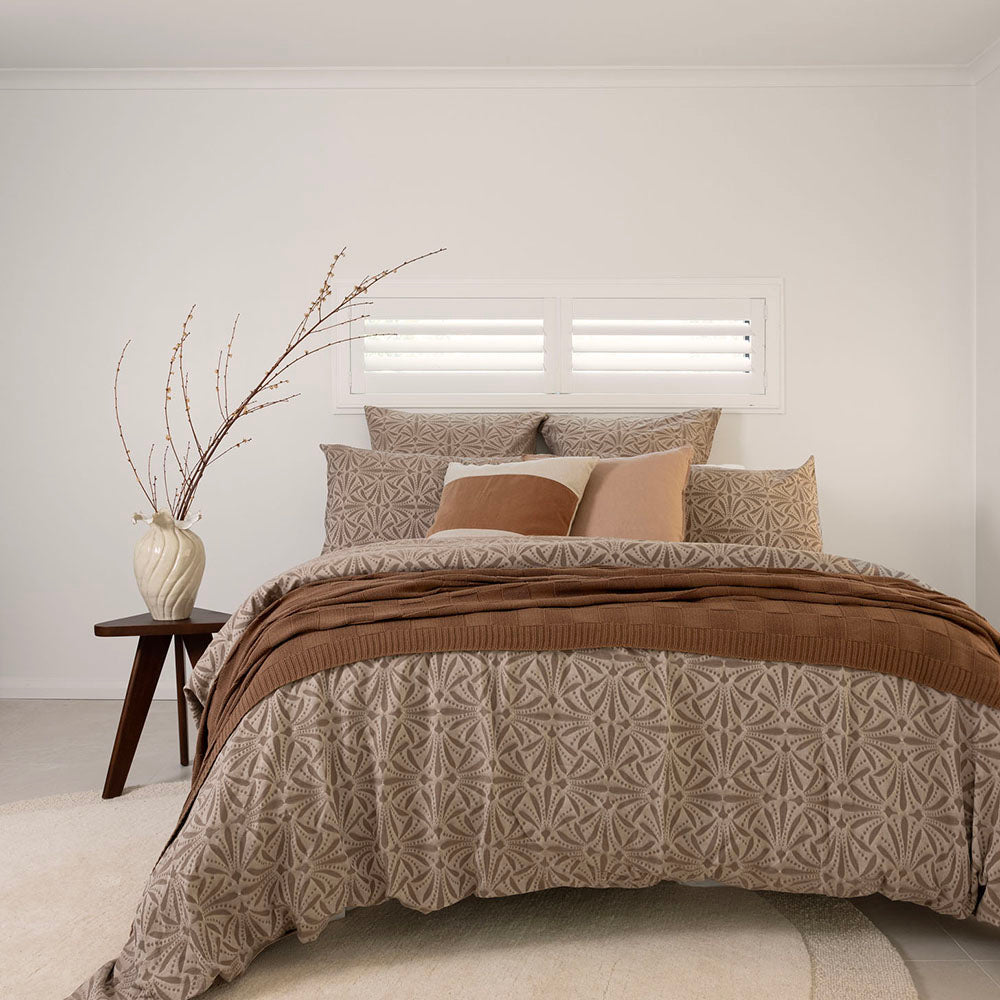 Huxley Quilt / Duvet Cover Set Queen - BAMBURY