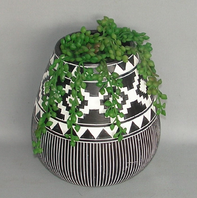 VASE -  AZTEC TAPERED (17cm)