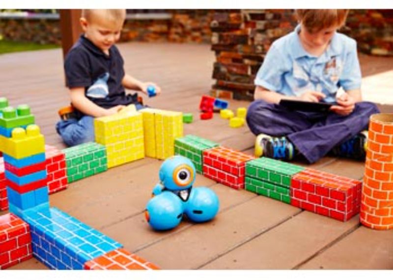 Wonder Workshop - Dash the Smart Educational Robot