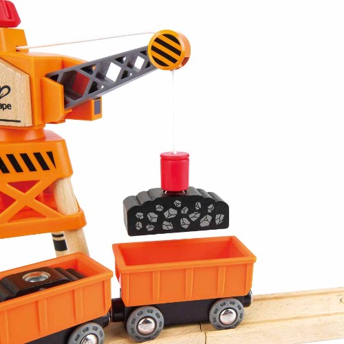 Hape - DIESEL FREIGHT TRAIN Set