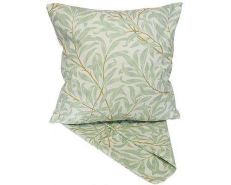 Vibrant mint cushion cover featuring garden vines, 44 x 44 cm, ideal for enhancing indoor and outdoor decor.