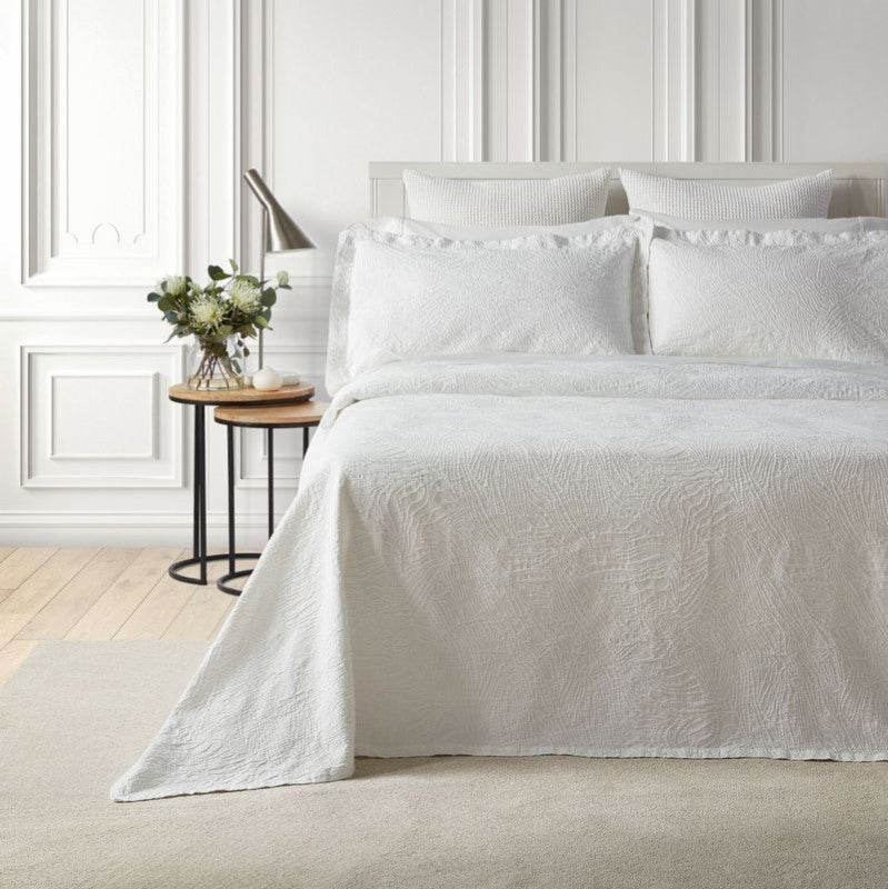 Bedspread - DUNES White (Queen) - BAKSANA