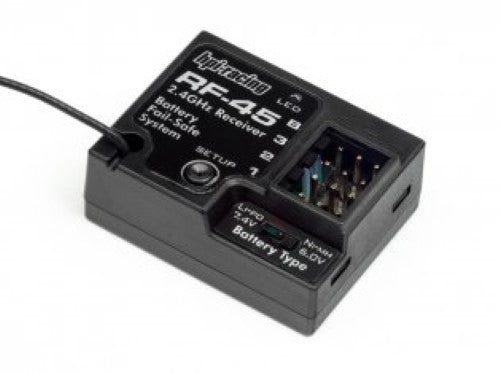 High-performance 3-channel RF-45 receiver for superior control of RC vehicles, operating on 2.4GHz frequency.