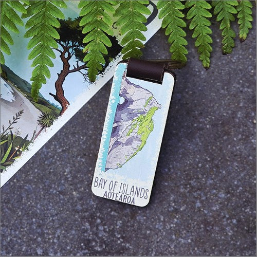 Bamboo Keyring Printed: Bay of Islands Keyrings + Keychains