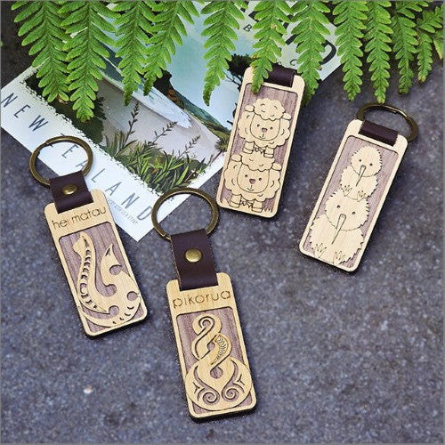 Bamboo Keyring : Hei Matau Keyrings + Keychains