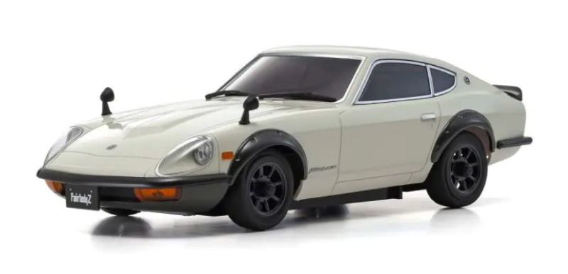 MA-020 Datsun 240Z White