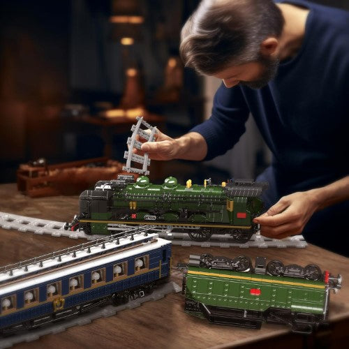 Locomotive Train Building Kit - Mould King  SNCF231 ORIENT EXPRESS STEAM RC
