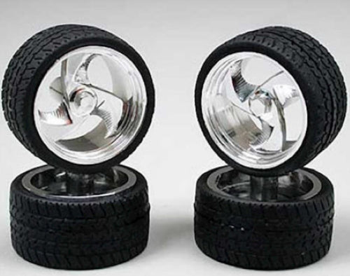 Plastic Kitset - Pegasus - 1/24 'Tri-Blades' Rims w/Tyres
