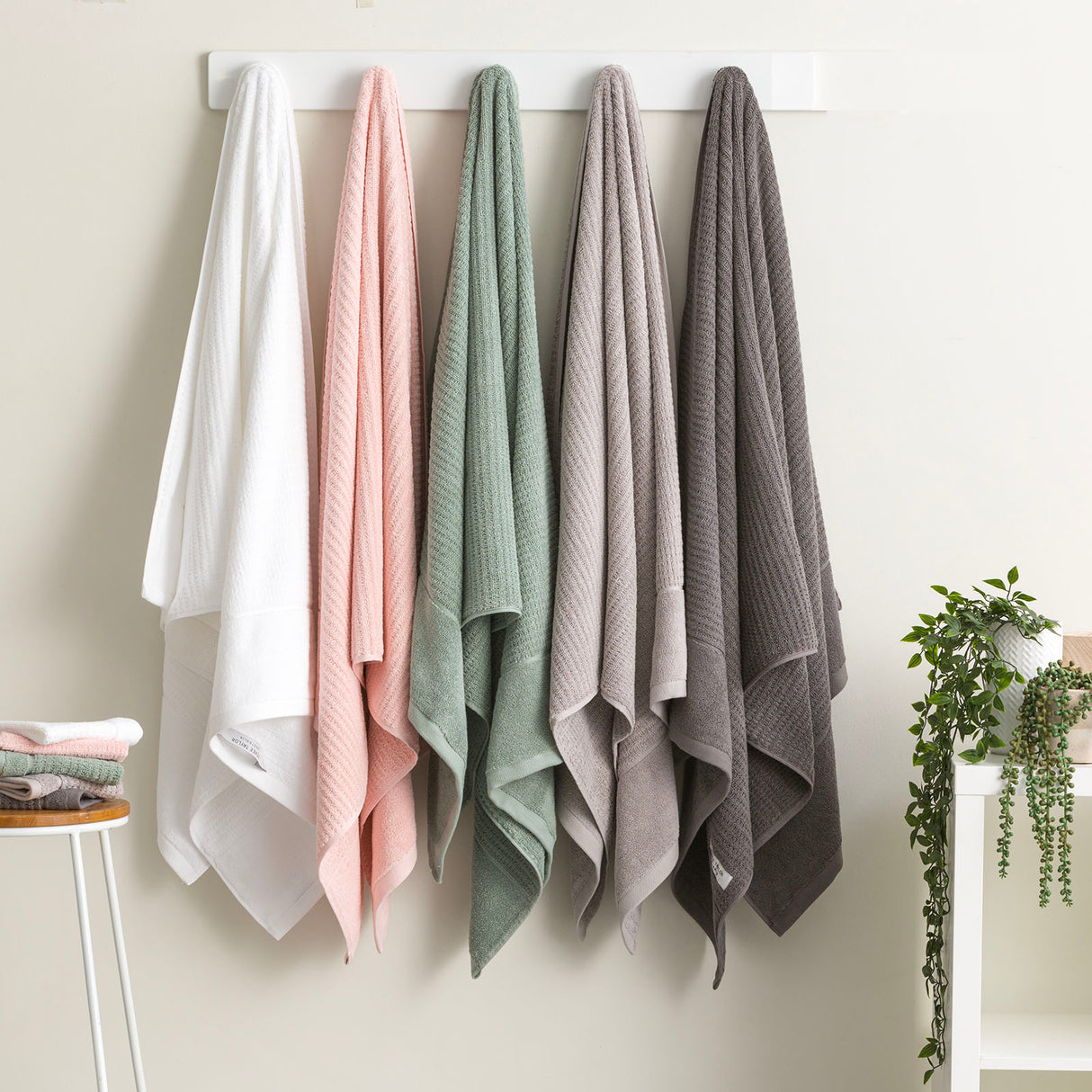 Renee Taylor Cambridge 650 GSM Textured 4 Pack Bath Sheet Eucalyptus