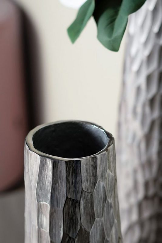 Dimond Texture Aluminium Vase