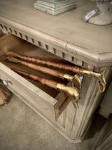 Shoe Horn Walnut Finish / Brass - 55cm