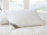 Baksana Firm Pillow with 80% Hungarian Goose Down for optimal comfort and support, ethically crafted in Hungary.