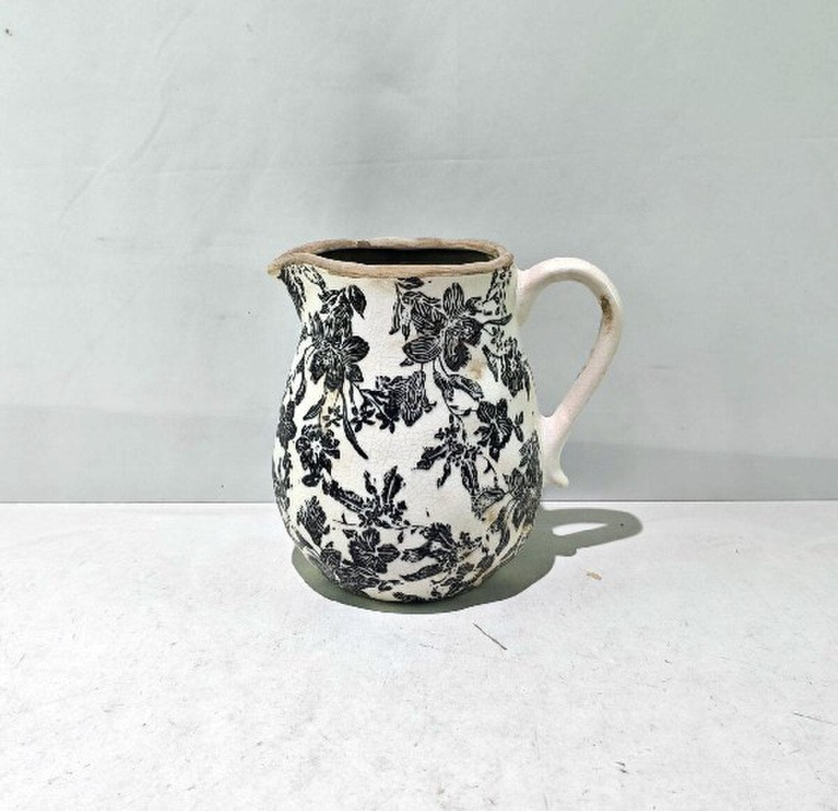 BLACK FLORAL CERAMIC JUG - BLACK -  200x165x200