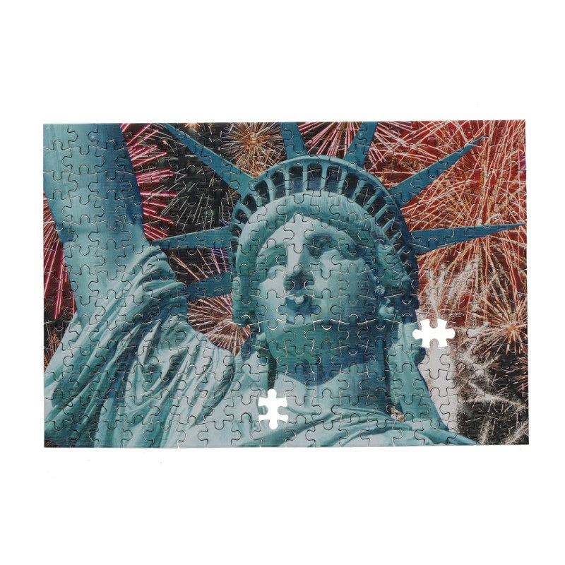 WORLD'S SMALLEST Jigsaw Puzzle - LADY LIBERTY (234pcs)