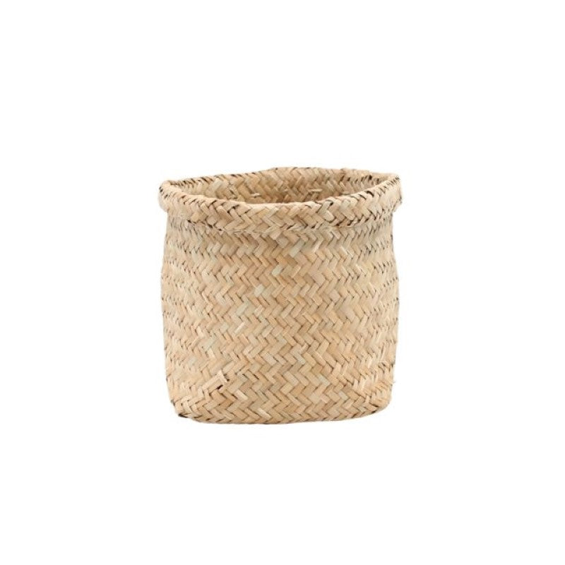 Natural flax pot basket, 20x15cmH, ideal for indoor plants and stylish decor, eco-friendly and lightweight design.
