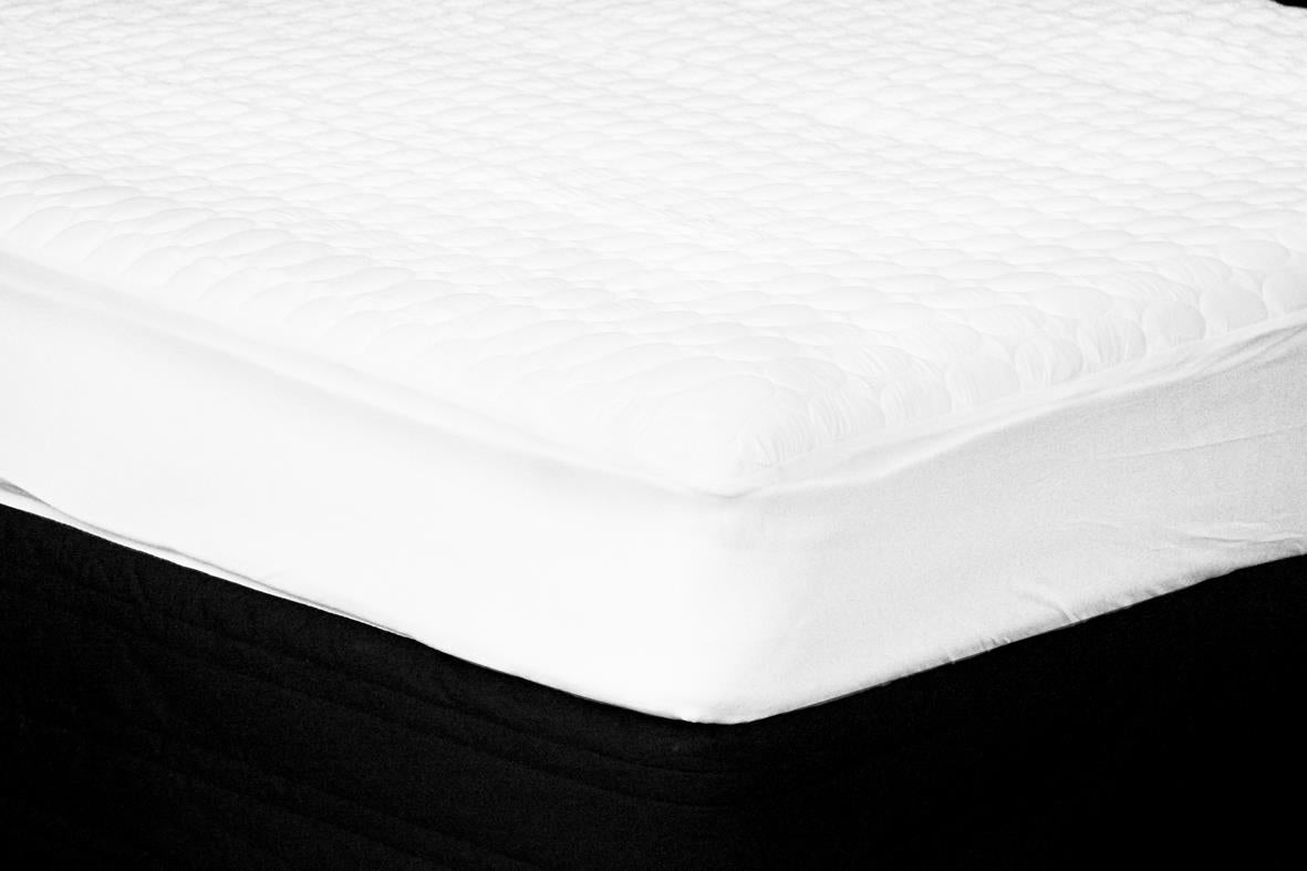 Top Drawer Tencel Waterproof Single Mattress Protector, moisture-wicking, hypoallergenic, fits mattresses up to 50cm deep.