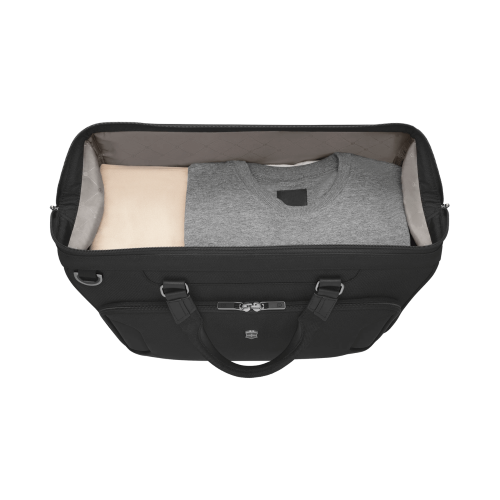 Weekender Bag - Victorinox Werks Traveler 7.0 (Black)