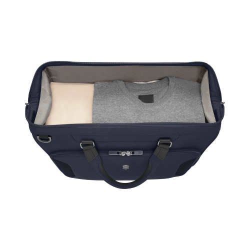 Weekender Bag - Victorinox Werks Traveler 7.0 (Blue)
