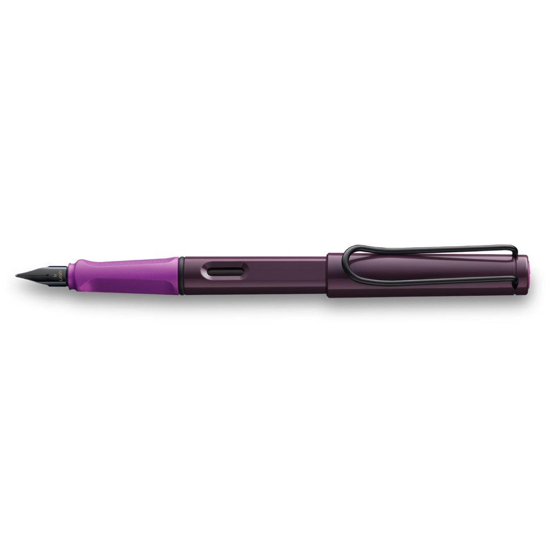 Lamy Safari LE Fountain Pen Violet Blackberry Medium (0D8)