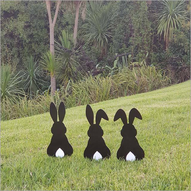 Garden Stakes Set - Bunny Trio Freestanding Art