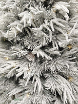 Mixed Snowy Pine Chistmas Tree with Pinecone & 600 LED Lights - 9'