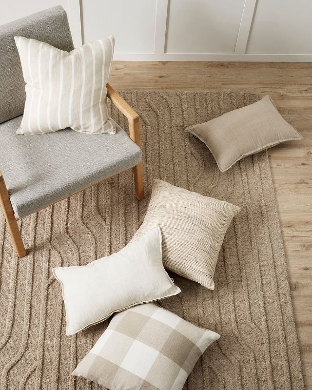 Dolce Cushion - Charcoal 35x55cm - OLLO