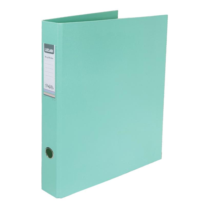 Vibrant green A4 ring binder with linen texture, holds up to 200 sheets, perfect for stylish organization.