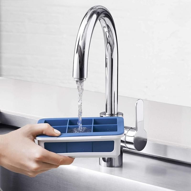 OXO Good Grips Covered Ice Cube Tray | Large