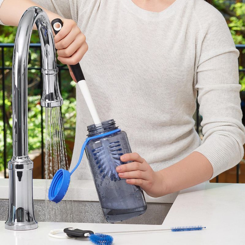 OXO - Water Bottle Cleaning Set