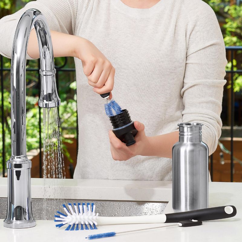 OXO - Water Bottle Cleaning Set