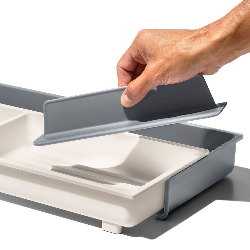 OXO - Expandable Kitchen Tool Drawer Organiser