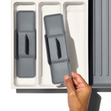 OXO - Expandable Utensil Drawer Organiser