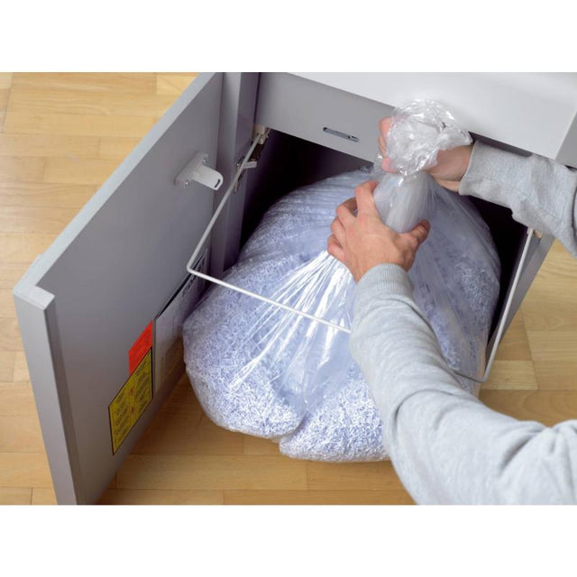 Extra large shredder bags for Dahle models, pack of five, durable and perfect for efficient document disposal.