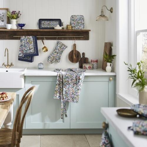 Ulster Weavers Confetti Floral Cotton Tea Towel