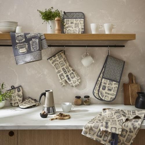 Ulster Weavers Herbs & Spices Oil Cloth Apron