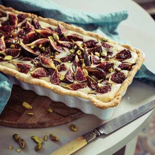 Emile Henry Slim Rectangular Tart Dish - Flour