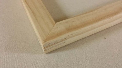 Hd Single Brace-White 9 Inch stretcher bar, precision-made for stable canvas framing, crafted from durable, sustainable timber.