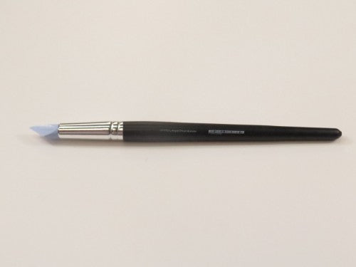 Das Large Blender Angle Chisel Brush for precise paint application, blending, and intricate detailing in various mediums.
